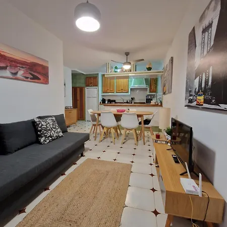 Floral House Apartment